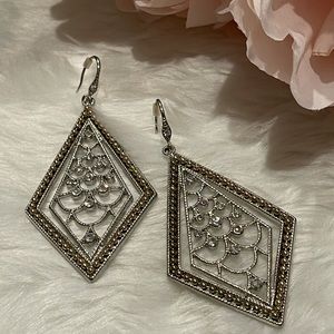 🌟3/$20🌟 large dangly chandelier earrings